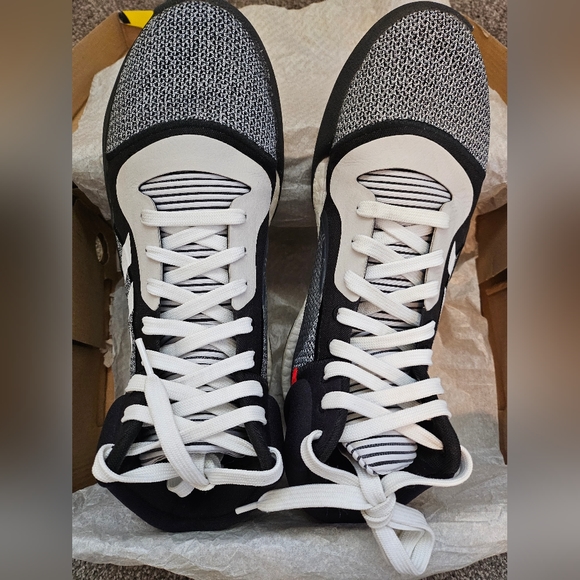 Adidas Marquee Boost Basketball Black/White - Picture 3 of 5